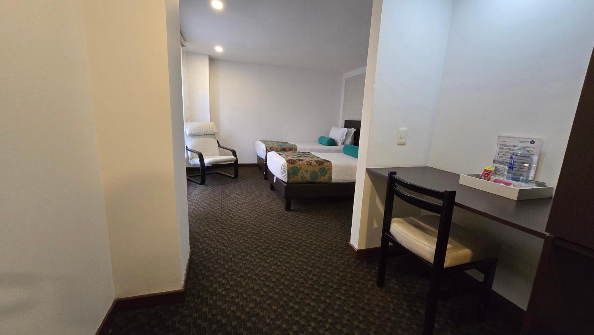 Hotel Castellana 95 Bogotá Extérieur photo